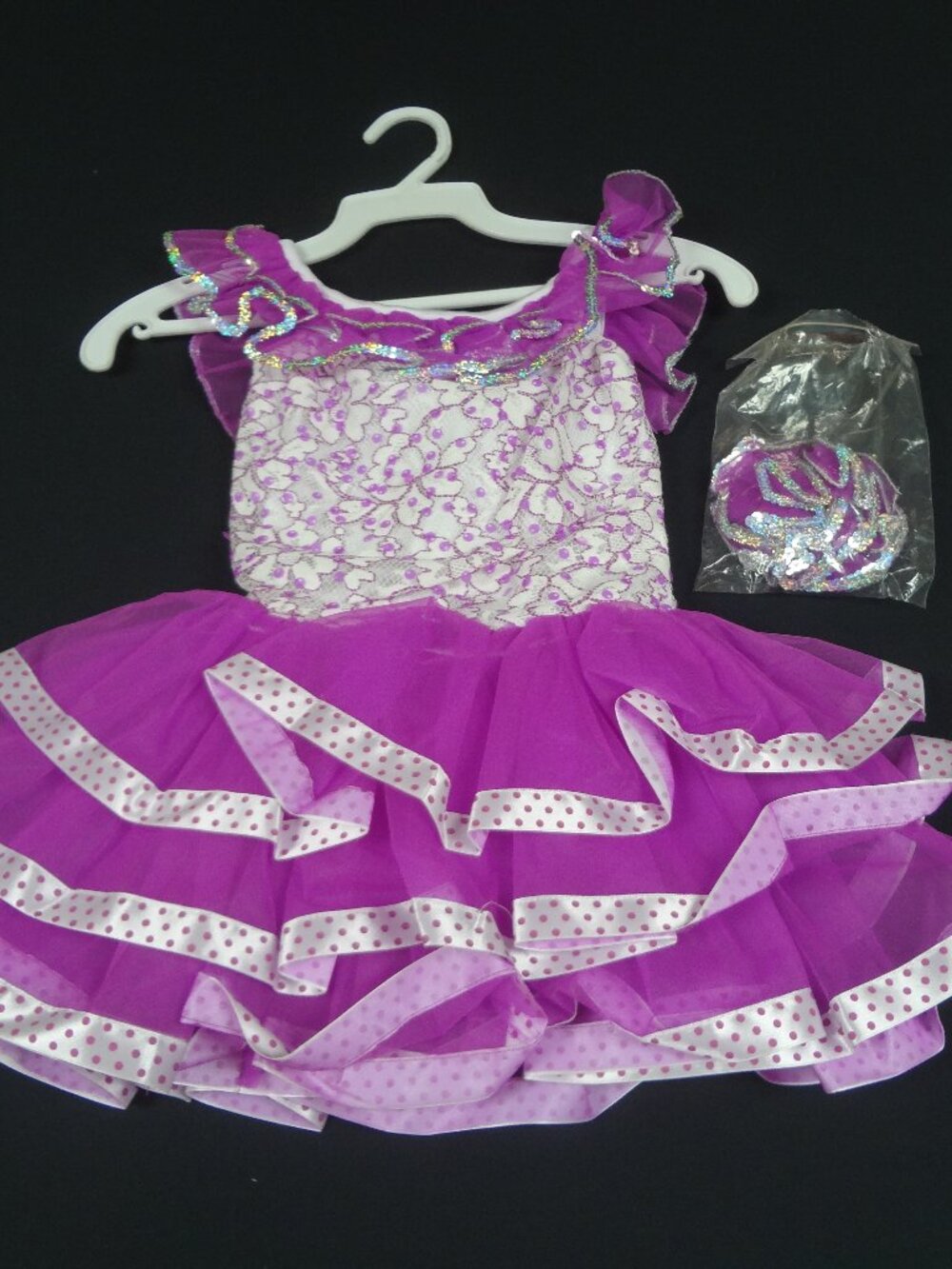 A WISH COME TRUE PURPLE WHITE SEQUIN TUTU DANCE COSTUME HAIR CLIP GIRLS SC S M96